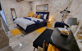 Stone Studio